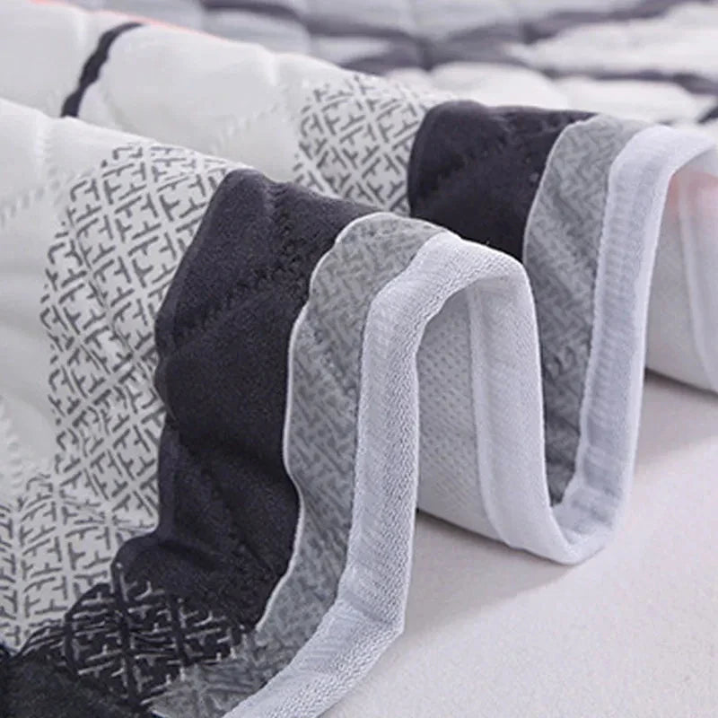 LittleMaylah™ Washable Baby Mattress Urine Mat